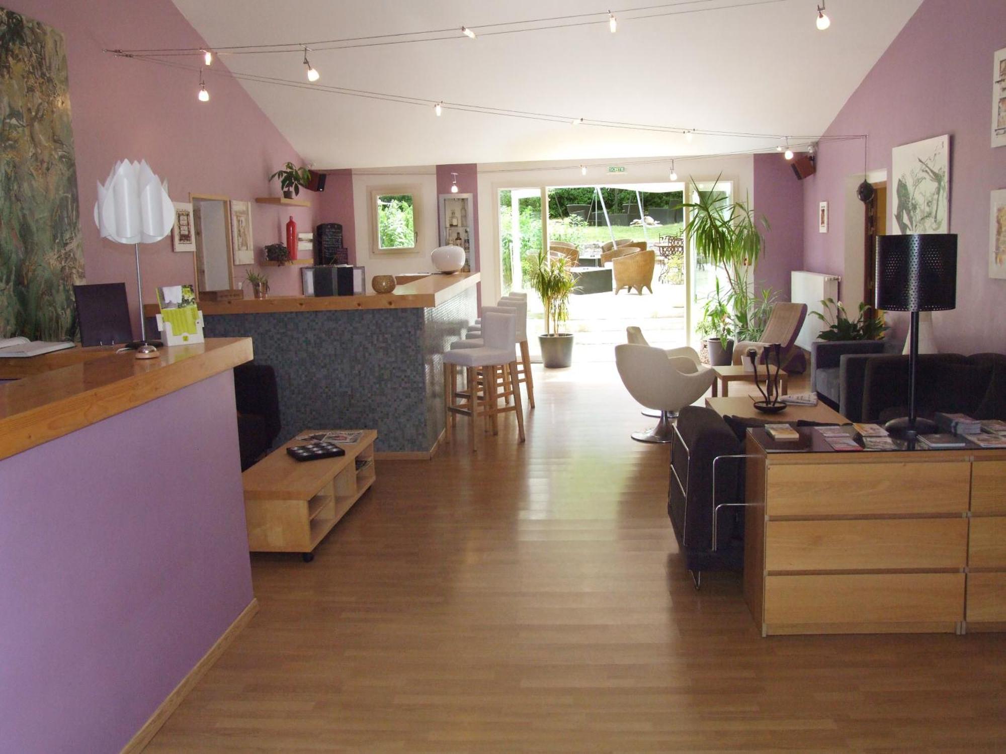 Logis Hotel La Magnanerie - Cote Bistro Aubignosc Exterior foto